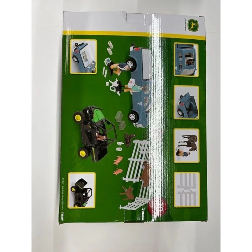 NEW John Deere 1/32 On the Farm Vet Set 30 Pieces